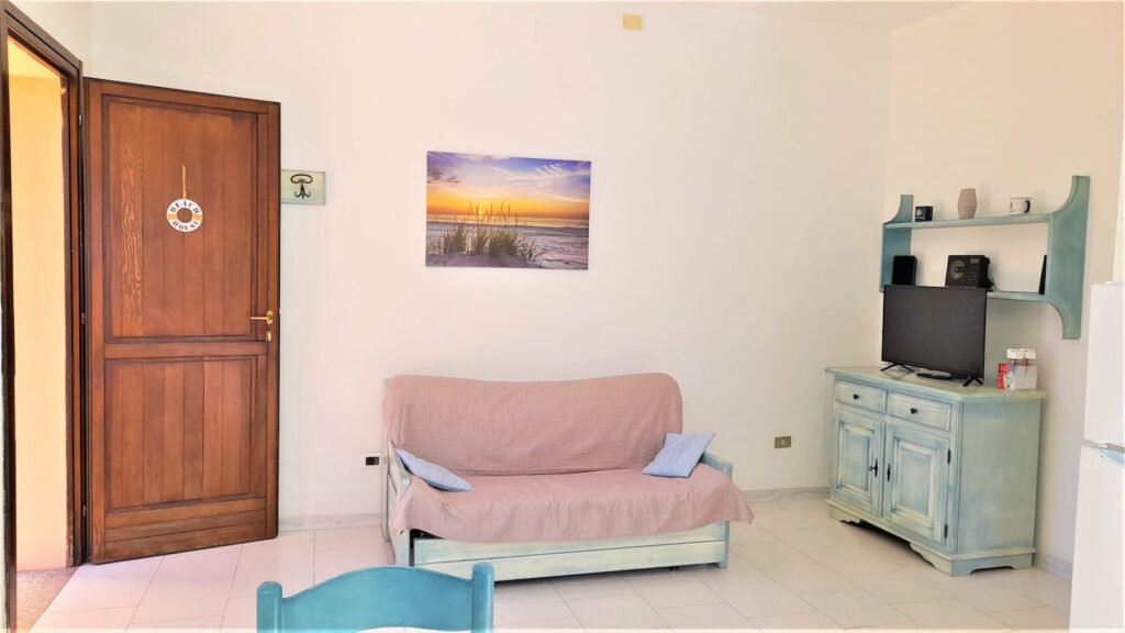 Casa Mare Wohnzimmer Sofa mit TV